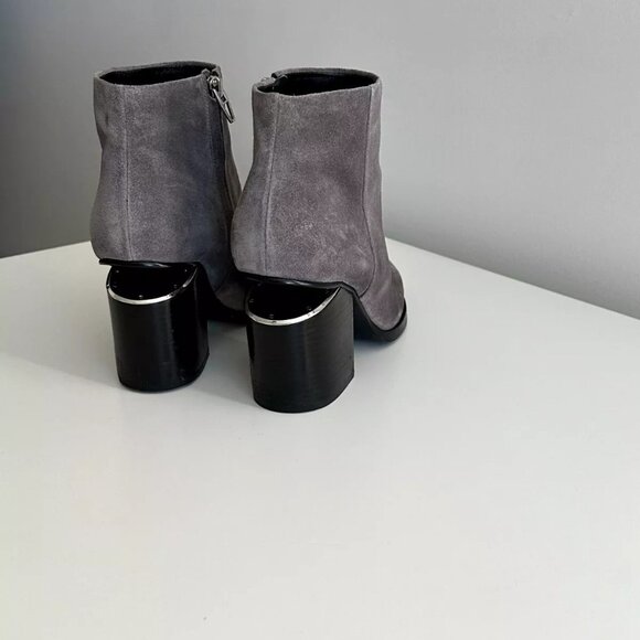 Women's ALEXANDER WANG Gabi Gray Suede Cutout Chunky Heel Ankle Boots Size 38 - Picture 4 of 8